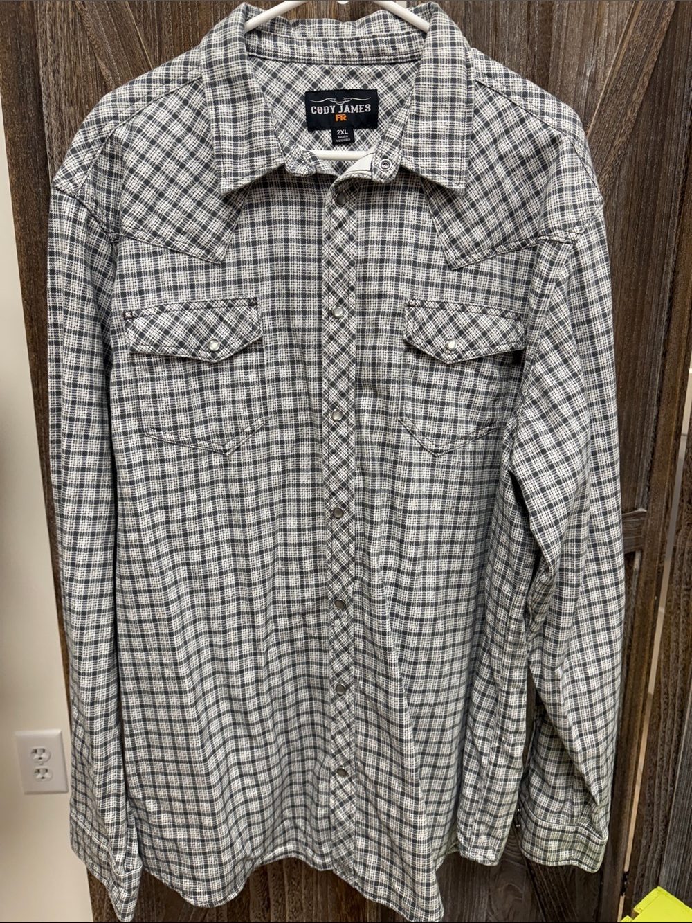 Cody James FR Classic Gray Plaid Western Button-Down Shirt